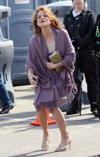 Dale Dickey feet photo 4