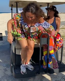 Dalia El Behairy feet photo thumbnail