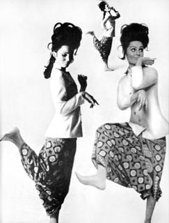 Daliah Lavi feet photo 2