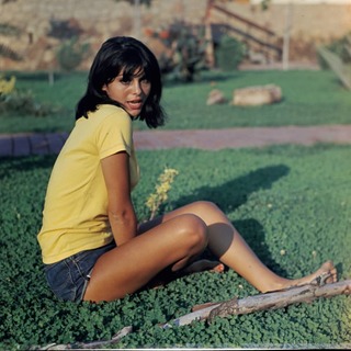 Daliah Lavi feet photo 16