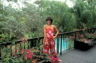 Daliah Lavi feet photo 4