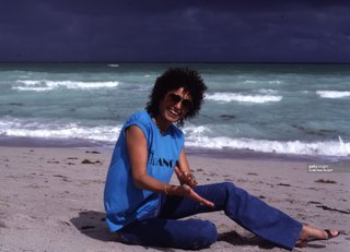 Daliah Lavi feet photo 20