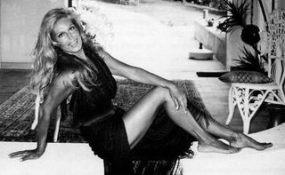 Dalida feet photo 5