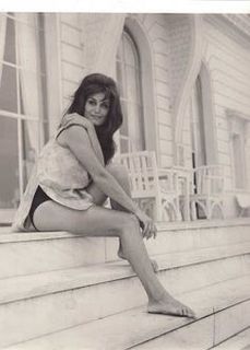 Dalida feet photo 9