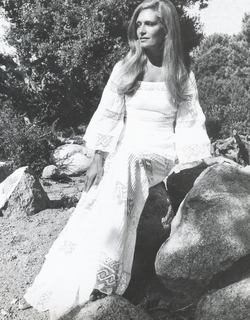 Dalida feet photo 19