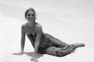 Dalida feet photo 6