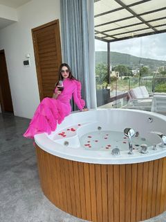Dalida Khalil feet photo 4