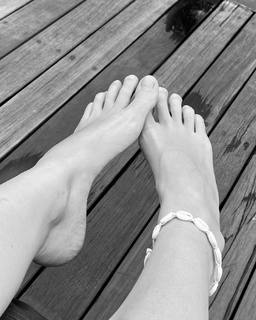 Dallos-Nyers Boglárka feet photo 13