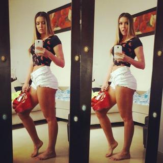 Dallys Ferreira feet photo 10