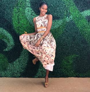 Damaris Lewis feet photo 17
