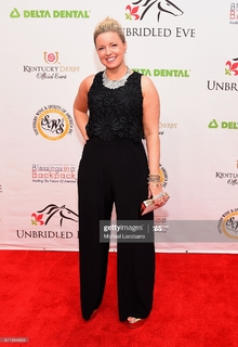 Damaris Phillips feet photo 17