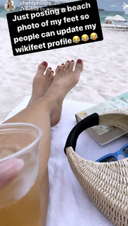 Damaris Phillips feet photo 13