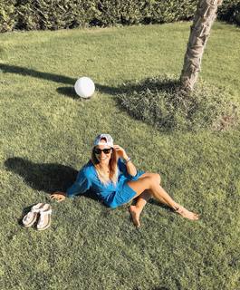 Damla Can feet photo 19