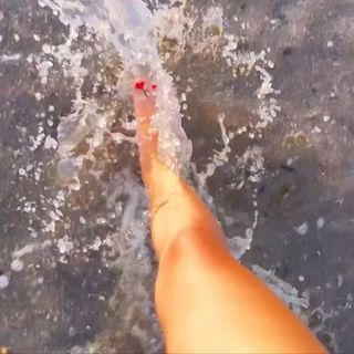 Damla Colbay feet photo 19