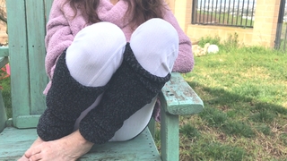 Dana Barron feet photo 1