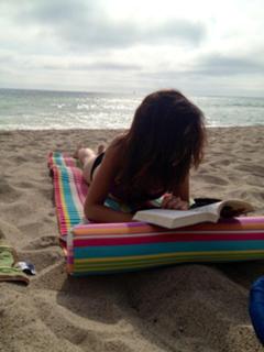 Dana DeLorenzo feet photo 9