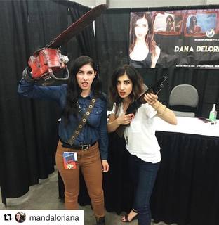 Dana DeLorenzo feet photo 10