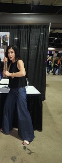 Dana DeLorenzo feet photo 7
