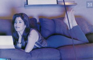 Dana Delany feet photo thumbnail