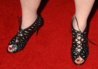 Dana Delany feet photo thumbnail