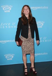 Dana Delany feet photo thumbnail