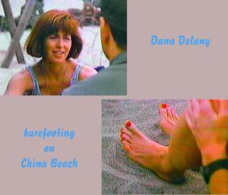 Dana Delany feet photo thumbnail