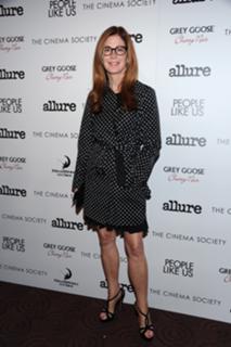 Dana Delany feet photo thumbnail