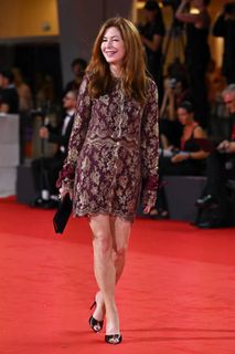 Dana Delany feet photo 1