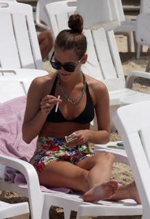 Dana Frider feet photo 2