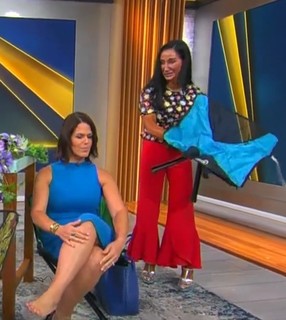 Dana Jacobson feet photo 16