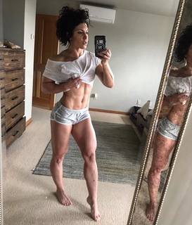 Dana Linn Bailey feet photo 10
