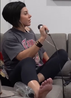 Dana Linn Bailey feet photo 5