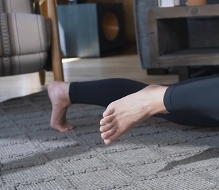 Dana Linn Bailey feet photo 15