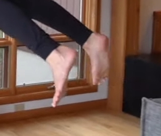 Dana Linn Bailey feet photo 2