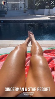 Dana Linn Bailey feet photo 13