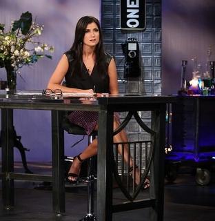 Dana Loesch feet photo thumbnail