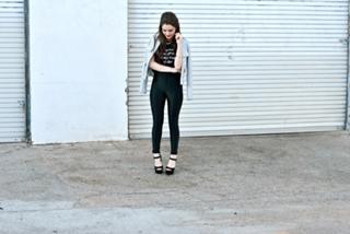 Dana Melanie feet photo 2