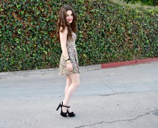 Dana Melanie feet photo 20