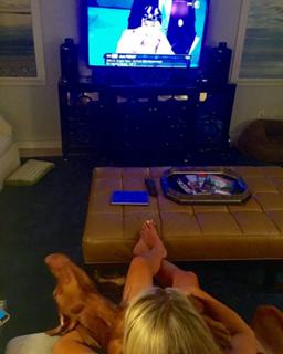 Dana Perino feet photo thumbnail