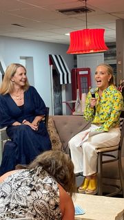 Dana Perino feet photo thumbnail