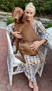 Dana Perino feet photo thumbnail