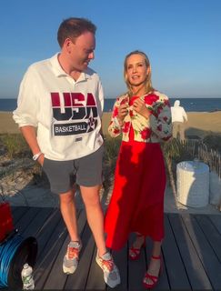 Dana Perino feet photo thumbnail