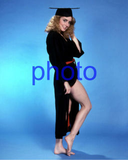 Dana Plato feet photo thumbnail