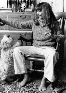 Dana Plato feet photo thumbnail