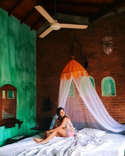 Dana Rogoz feet photo 17