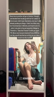 Dana Taranova feet photo thumbnail