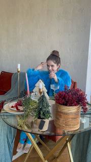 Dana Taranova feet photo thumbnail