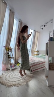 Dana Taranova feet photo thumbnail