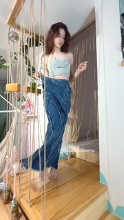 Dana Taranova feet photo thumbnail