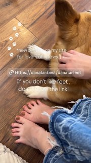 Dana Taranova feet photo thumbnail